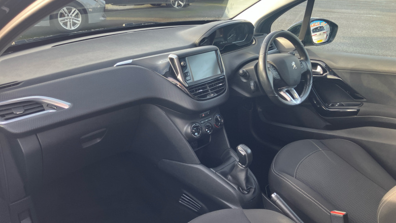 Peugeot 208 1.2 PureTech 82 Black Edition 3dr Petrol Hatchback